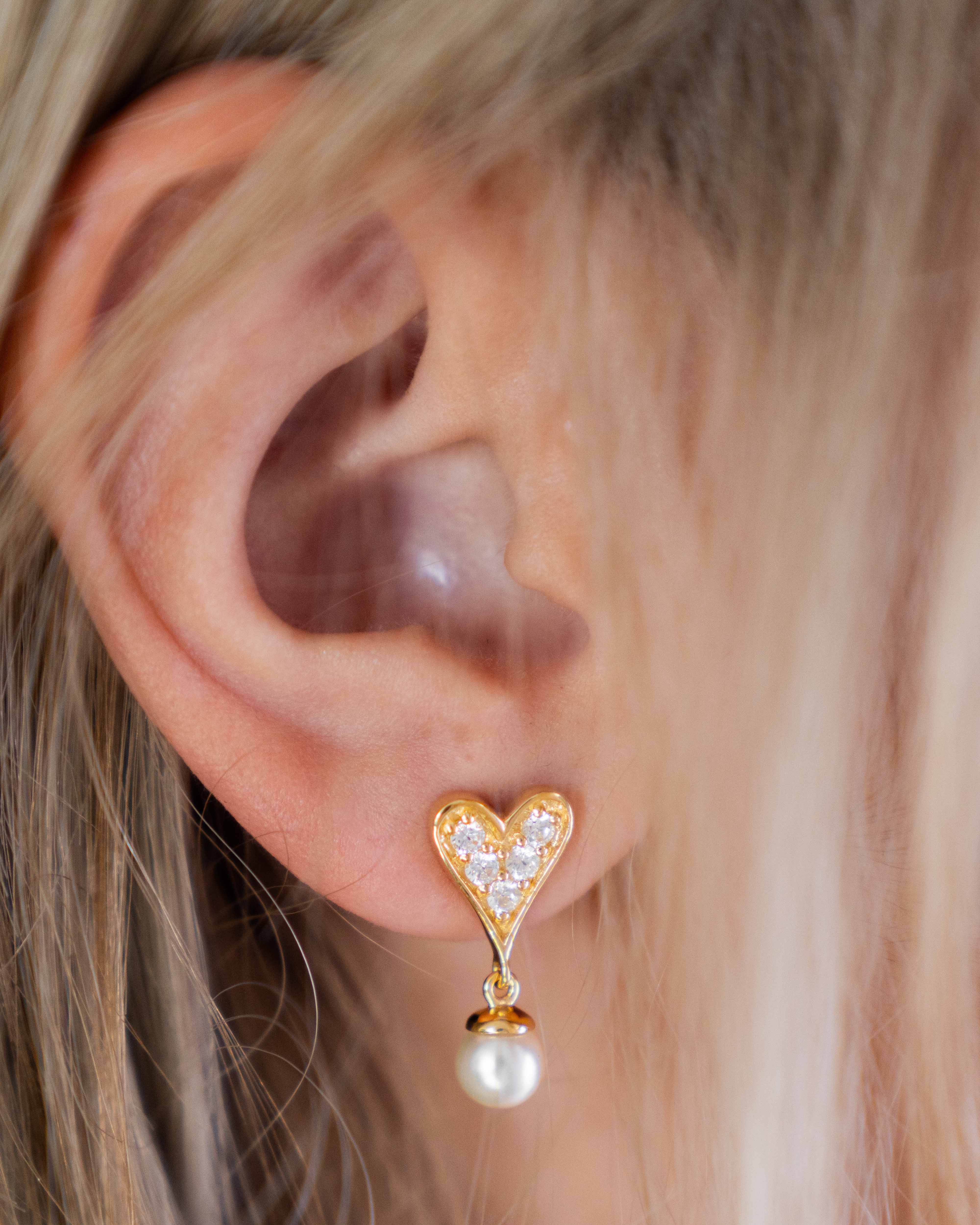 Heart Pearl Earring - 14K Gold - Image 4
