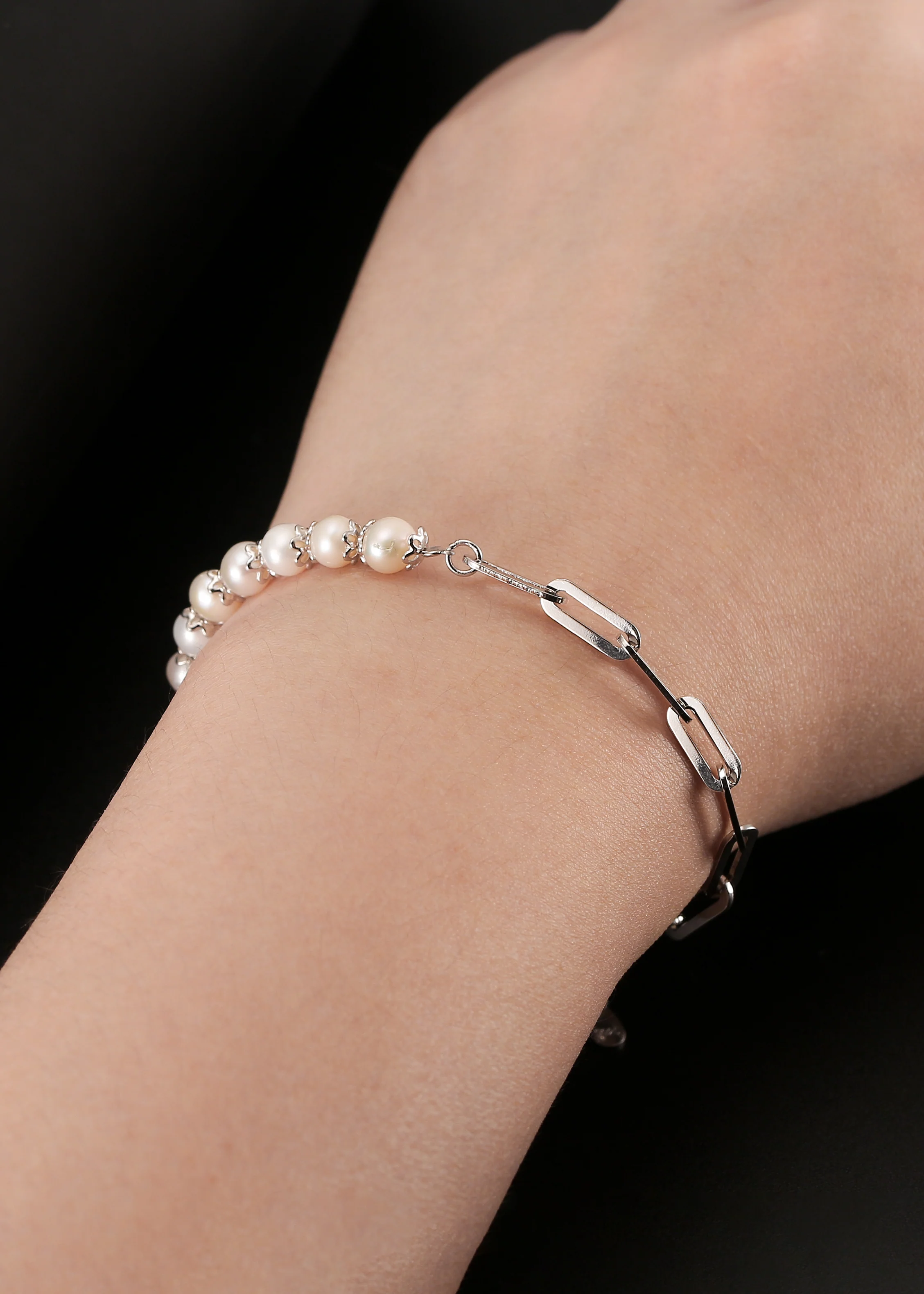 Pearl Clip Bracelet - Sterling Silver/Freshwater Pearl - Image 5