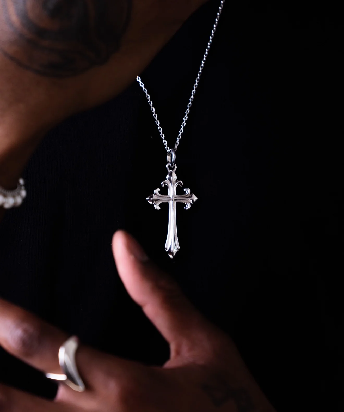 Santos Cross Necklace - Sterling Silver - Image 3